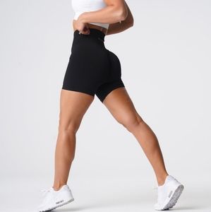NVGTN solid seamless shorts